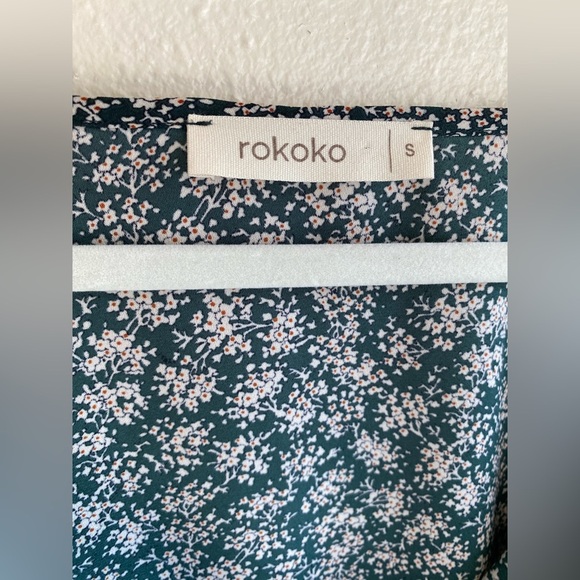 Rokoko Floral Wrap Blouse – Long Sleeve Peplum Top (Small) - Picture 3 of 5